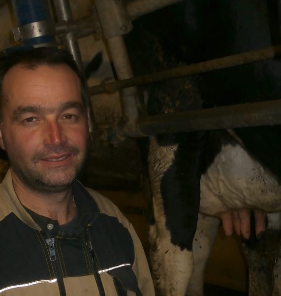 Denis FONTAN éleveur laitier en conversion bio depuis 2015